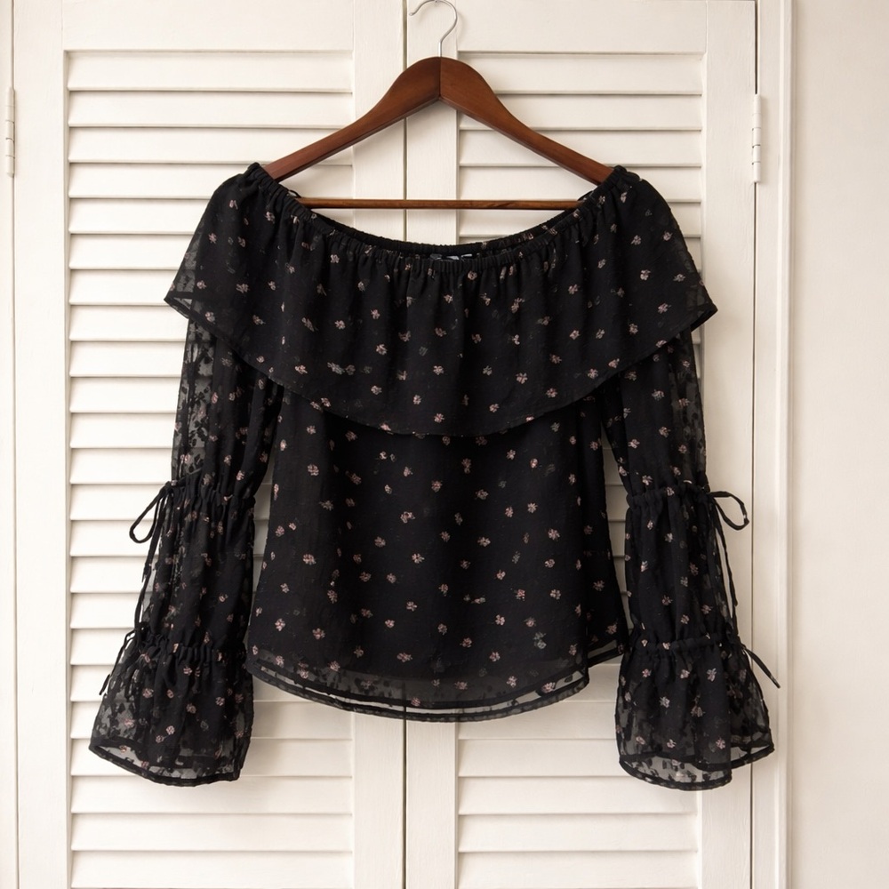 Miss Selfridge Black Floral Off-Shoulder Blouse
